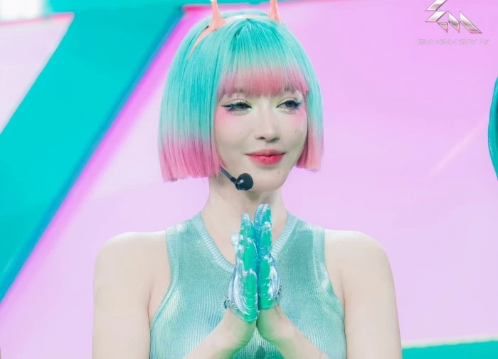 Rầm rộ đội hình Live Stage 5 của Em Xinh: Bích Phương có còn bị xử ép?