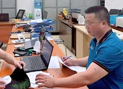 Rút chìa khóa xe khách rồi bỏ đi ở Hà Nội, người đàn ông đối diện mức phạt nào?