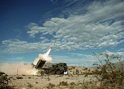 Siêu pháo phản lực mới của Mỹ uy lực gấp đôi "hỏa thần" HIMARS