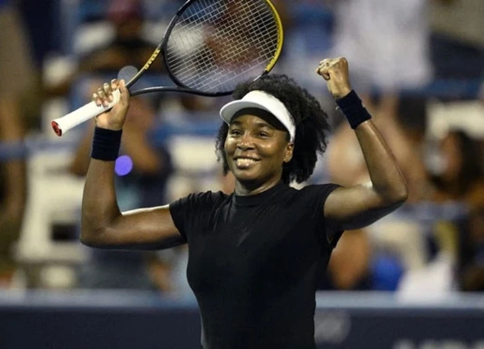 Venus Williams bật khóc kể lại hành trình chiến thắng tử thần