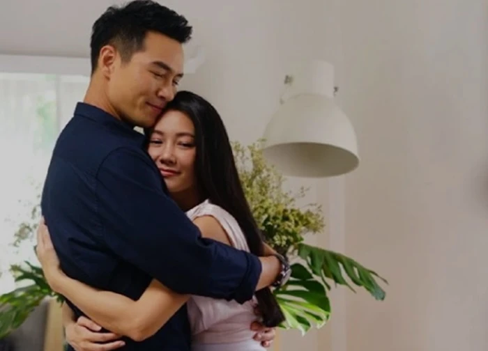 Bàng hoàng phát hiện lọ dung dịch lạ trong túi áo của chồng, tôi run rẩy choáng váng, sự thật đằng sau càng khiến tôi nức nở