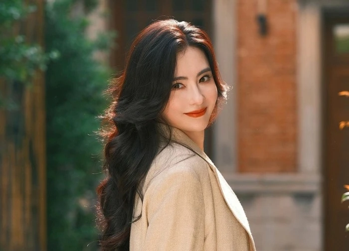 Chẳng ai để mặt mộc lên phim mà đẹp như mỹ nhân này: Nhan sắc hoàn hảo đến vô thực, 100 năm nữa vẫn là thánh visual