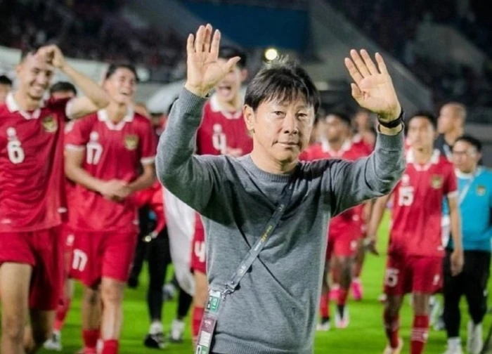 HLV Shin Tae-yong từ chức
