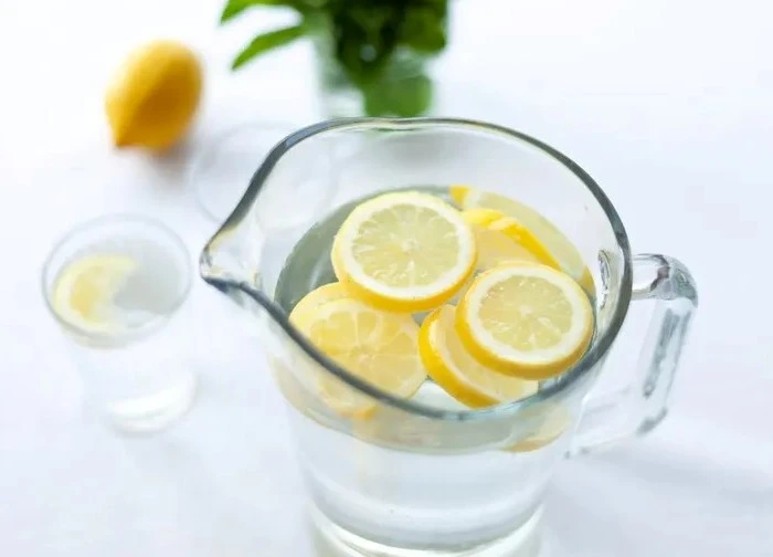 Những lựa chọn thay thế lành mạnh cho trà sữa, cà phê trong mùa hè