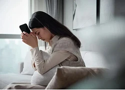 Ở tuổi 45 chị gái vẫn không được tự do chọn bạn đời, câu nói của mẹ như xiềng xích trói buộc
