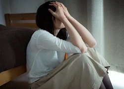 Tin nhắn lúc 0h00 khiến tôi hiểu ra suốt 5 năm qua mình sống trong một trò lừa