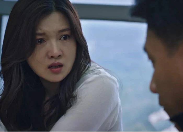 Tôi mới sinh con được 7 ngày, chồng đã hớn hở đem về một tờ giấy khai sinh, trong đó ghi cái tên khiến tôi sốc