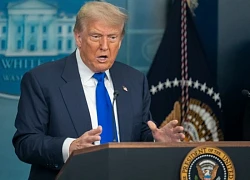 Tổng thống Trump ám chỉ việc áp thêm thuế quan đối với Trung Quốc