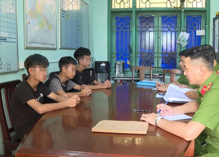 Các quy định về thủ tục tố tụng thân thiện đối với người chưa thành niên