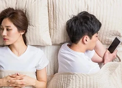 Cưới chồng hơn 14 tuổi, sau hai năm tôi thấy sợ hãi vì điều này