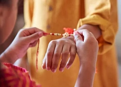 Lễ hội Rakhi - Sợi dây thắt chặt tình thân và gắn kết mọi người