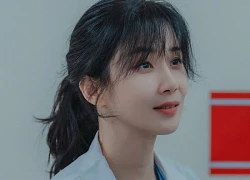'Mary Kills People' thống trị BXH, trở thành phim Hàn 'phải xem' trong tháng 8