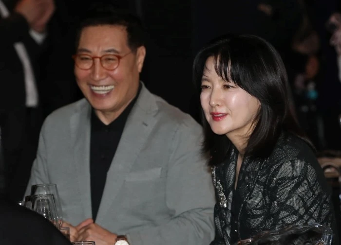 "Nàng Dae Jang Geum" Lee Young Ae và cuộc sống giản dị bên chồng 73 tuổi