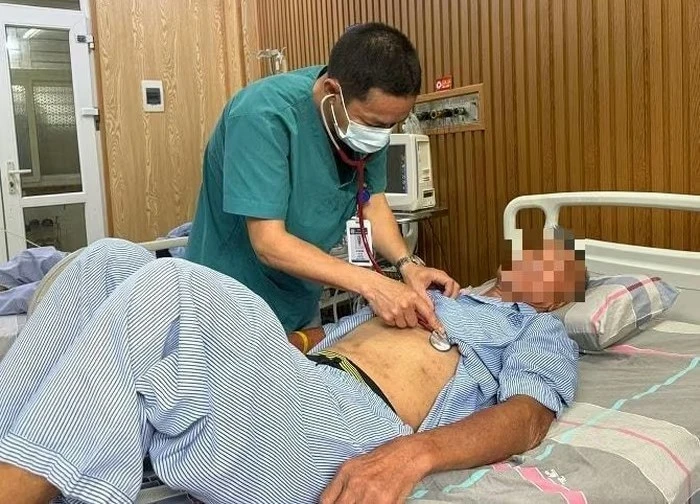 Sơ cứu đúng cách người bị say nắng, say nóng