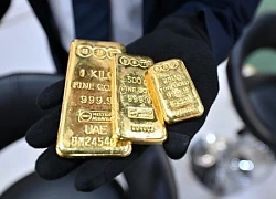 Vàng thỏi thoát nguy cơ bị thuế đối ứng của ông Trump