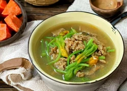 Vào ngày nắng nóng đỉnh điểm, hãy nấu món canh này: Nguyên liệu dễ kiếm mà ngon hơn canh sườn heo gấp bội