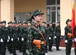 4 triệu lượt xem 2 bức ảnh của "cô bộ đội chân dài" nổi tiếng MXH quốc tế: Nhan sắc ngày càng thăng hạng
