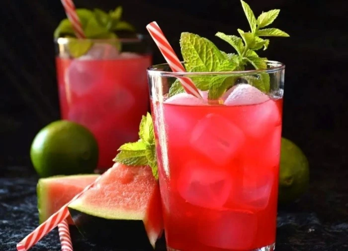 5 loại đồ uống điện giải tự làm giúp tăng cường năng lượng