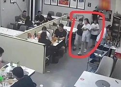 7 người vào nhà hàng chỉ gọi 1 bát mì, chủ quán nhờ dân mạng 'phân xử'