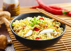 Bí quyết ăn mì gói không lo hại sức khỏe