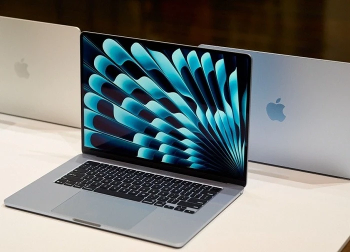 MacBook giá rẻ lộ giá bán