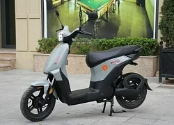 Các mẫu xe máy điện không cần bằng lái - Lựa chọn phù hợp cho học sinh