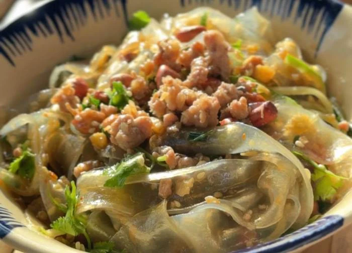 Món miến trộn "vạn người mê" siêu dễ làm, đặc biệt cho người thích ăn cay