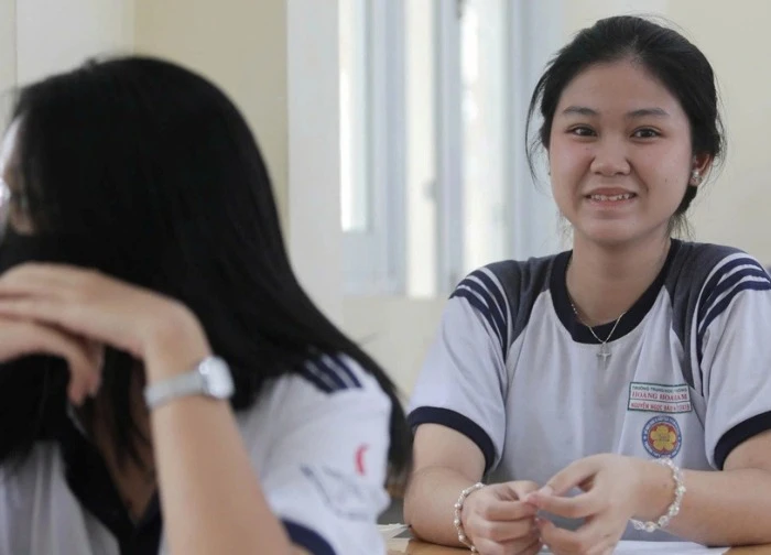 Một thí sinh có bài thi 1,1 điểm tăng lên 8,75 sau phúc khảo tốt nghiệp THPT