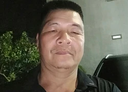 Người đàn ông mang thùng tiền mua ô tô: "Tôi tiết kiệm sau mỗi lần bán rau"