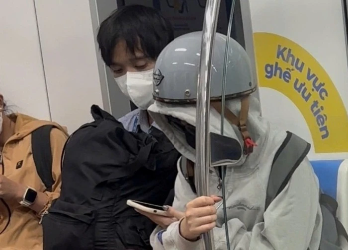 Xác minh vụ cô gái bị sàm sỡ trên tuyến Metro số 1