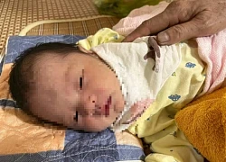 Bé gái bị bỏ rơi ở cổng chùa kèm lời nhắn "Mong thầy không giao bất kỳ ai"
