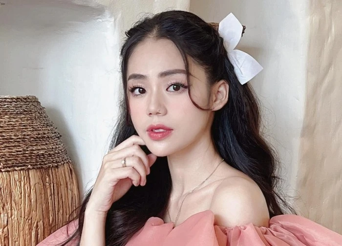 Bị mỉa mai hát không hay bằng một Em Xinh, Chị Đẹp nắm giữ loạt kỷ lục "phản dame" gắt: Em không quê đâu!