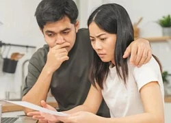 Cầm lương chồng 30 triệu, vợ bị mắng tiêu hoang, đến khi nhìn bảng chi tiêu sững sờ "bái phục" vợ