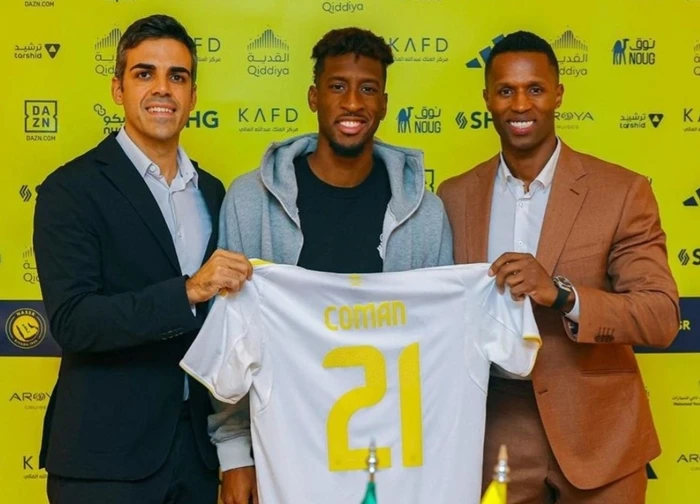 Coman đổi đời khi làm đồng đội Ronaldo