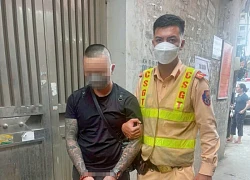 CSGT tuần tra tóm người đàn ông mang theo ma túy