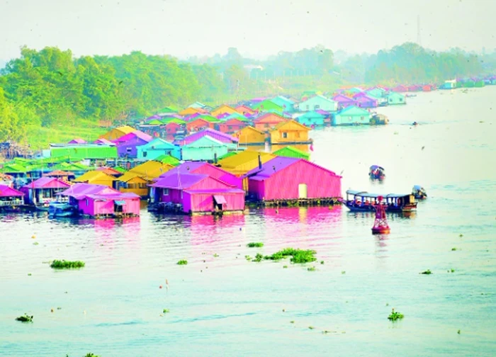 Làng nổi trên sông