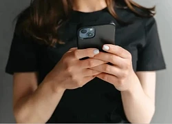 Chồng đi công tác, tôi nhận được đơn ship hàng về tận nhà, mở ra mới biết anh đã sống hai cuộc đời