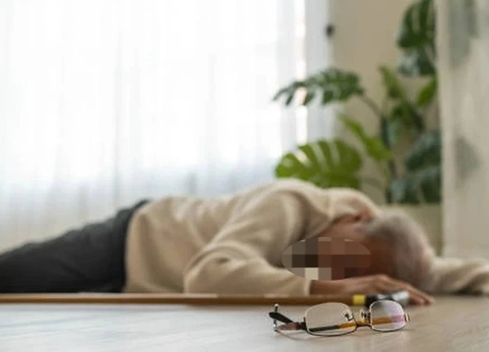 Người đàn ông bất ngờ ngưng tim trong nhà vệ sinh