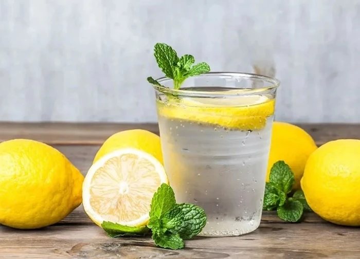 Tác dụng phụ của việc uống quá nhiều nước chanh