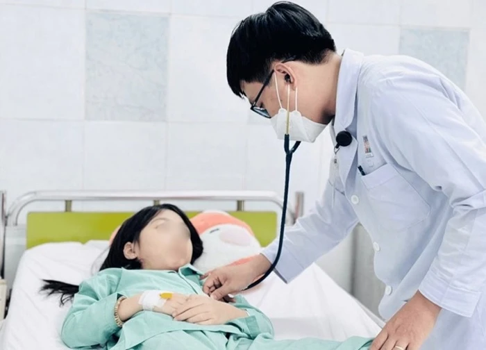 Hai trẻ em nhập viện cấp cứu do ăn phải kẹo có tẩm cần sa