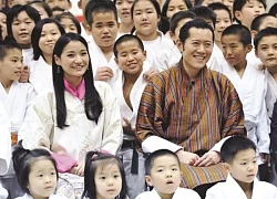 Chuyện tình hơn cả cổ tích của Quốc vương và Hoàng hậu Bhutan: Bắt đầu từ một câu nói năm 7 tuổi