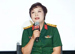 Đạo diễn Mưa Đỏ cầu xin khán giả