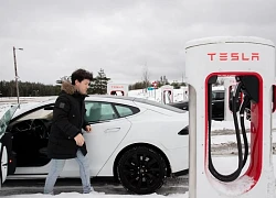 Mỹ mở cuộc điều tra mới với Tesla liên quan đến tính năng tự lái
