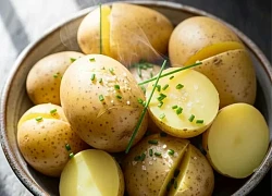 Nên ăn gì và tránh gì khi bị đau dạ dày?