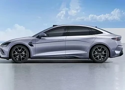 Xe sedan hạng D công suất 523 mã lực, giá gần 1,1 tỷ đồng