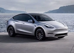 CEO Xiaomi bất ngờ kêu gọi khách hàng mua xe đối thủ Tesla