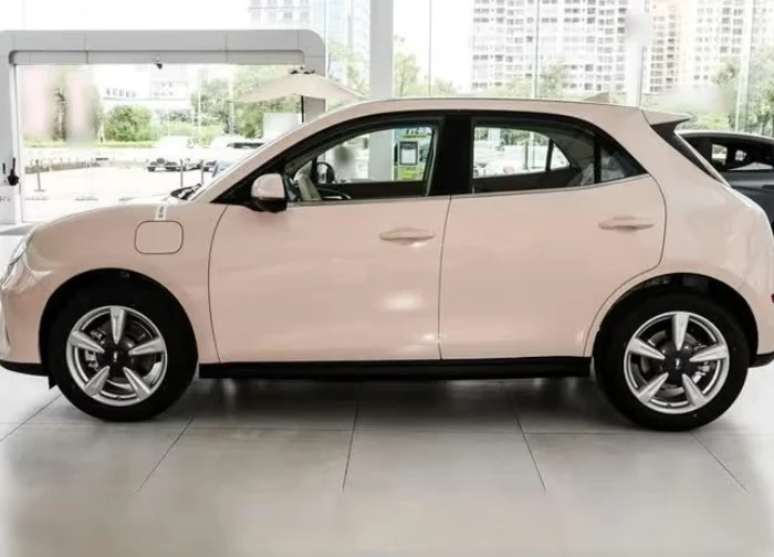 Chi tiết mẫu xe hơi dành cho phái đẹp, giá hơn 300 triệu đồng