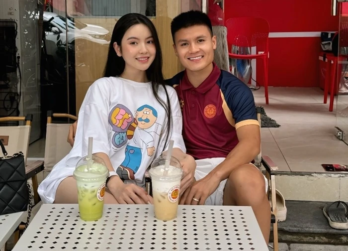 Chu Thanh Huyền bị tố "nhận vơ" ảnh kho hàng ngập nước trên mạng để xả hàng, gấp rút làm 1 việc khi bị phát giác