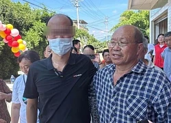 Con ruột trở về sau 35 năm mới biết cha đã 'tìm được' mình từ 2 năm trước
