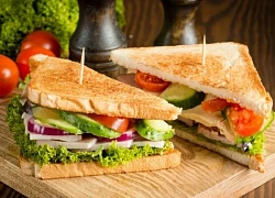 Đi xem diễu binh 2/9 nên và không nên mang đồ ăn gì?